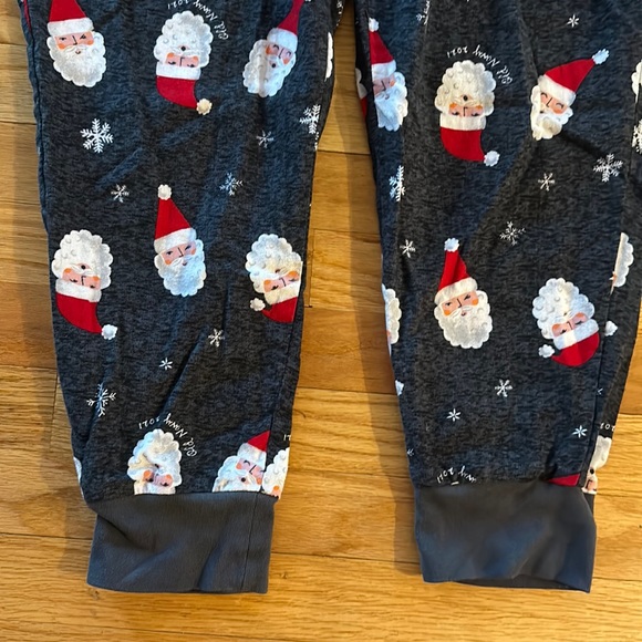 Charcoal Grey Santa and Snowflake Flannel PJ Joggers - Medium Petite - Picture 5 of 8